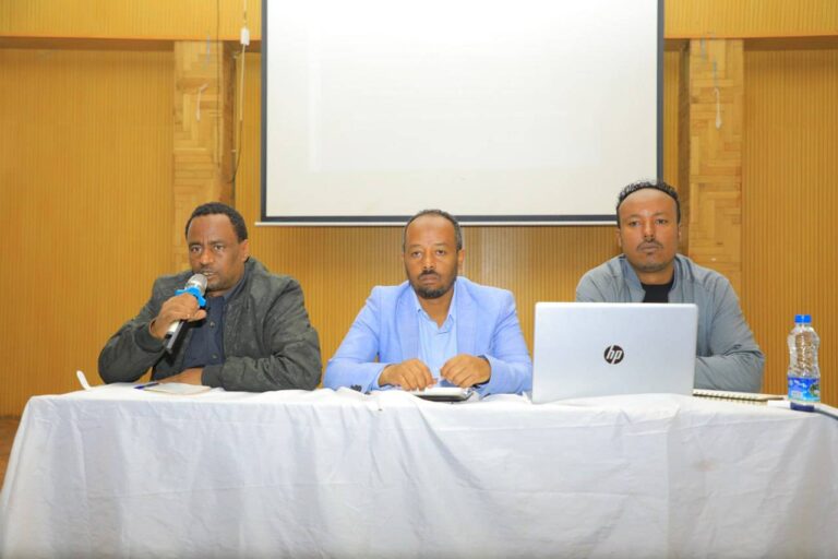 በሰላምና ፀጥታ እስተዳደር ቢሮ ከክልሉ የመጅሊስ አመራሮችና ከኃይማኖት አባቶች ጋር በወቅታዊ የፀጥታ ጉዳይ ውይይት ተደረገ